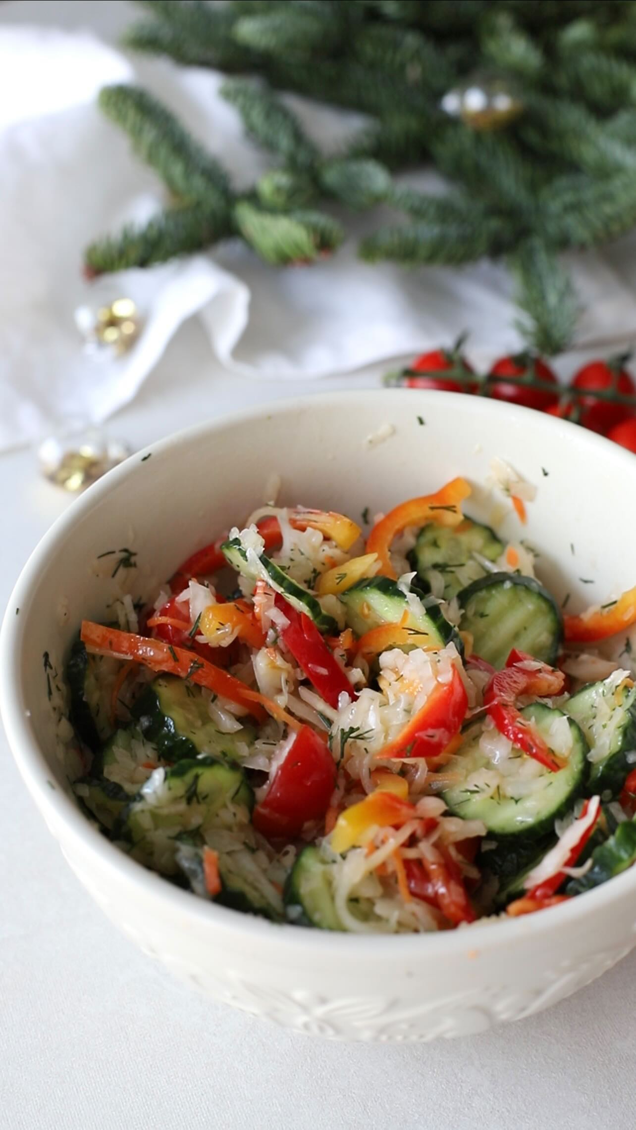 Salată cu varză murată
